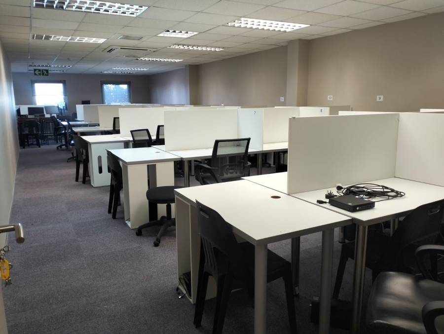 To Let commercial Property for Rent in Rosenpark Western Cape